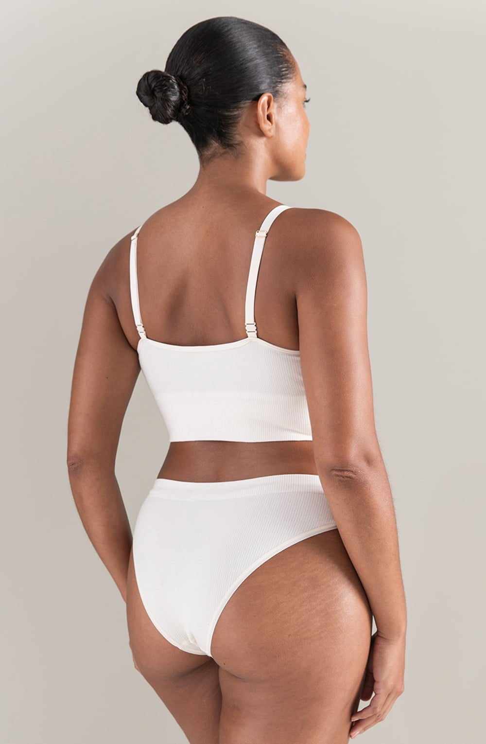 The TENCEL™ Seamless Bralette White Sand Everyday Bras