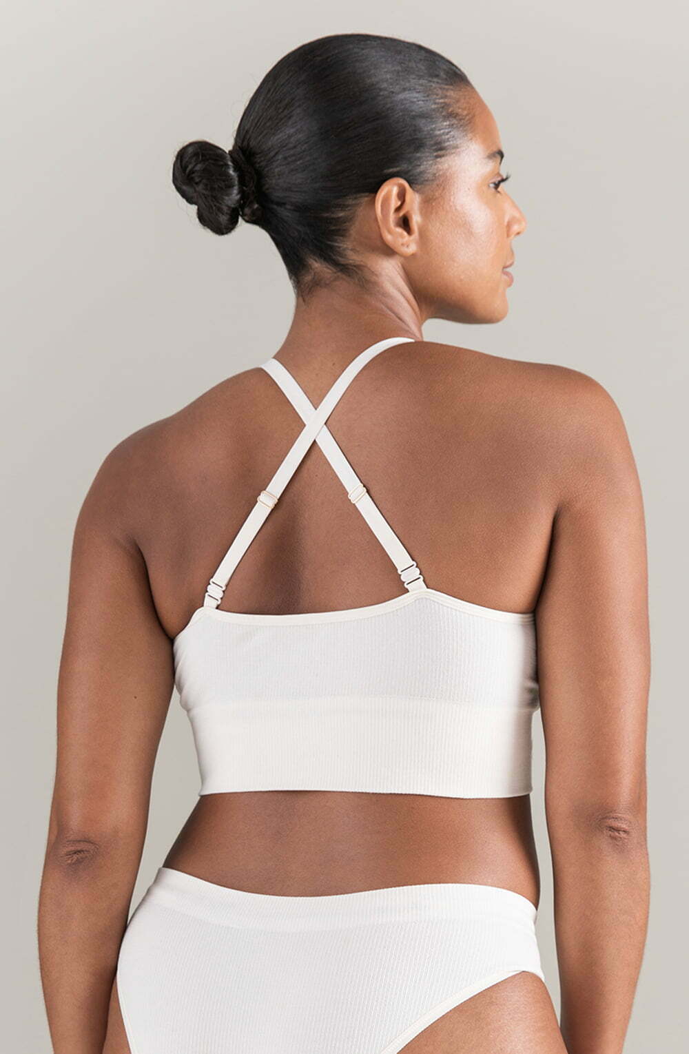 The TENCEL™ Seamless Bralette White Sand Everyday Bras